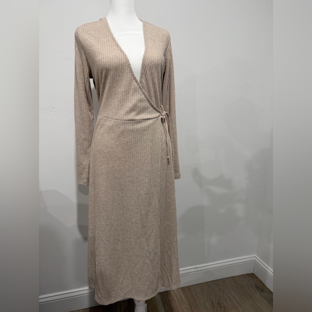 Old Navy Size L Midi Dress – Neutral Beige